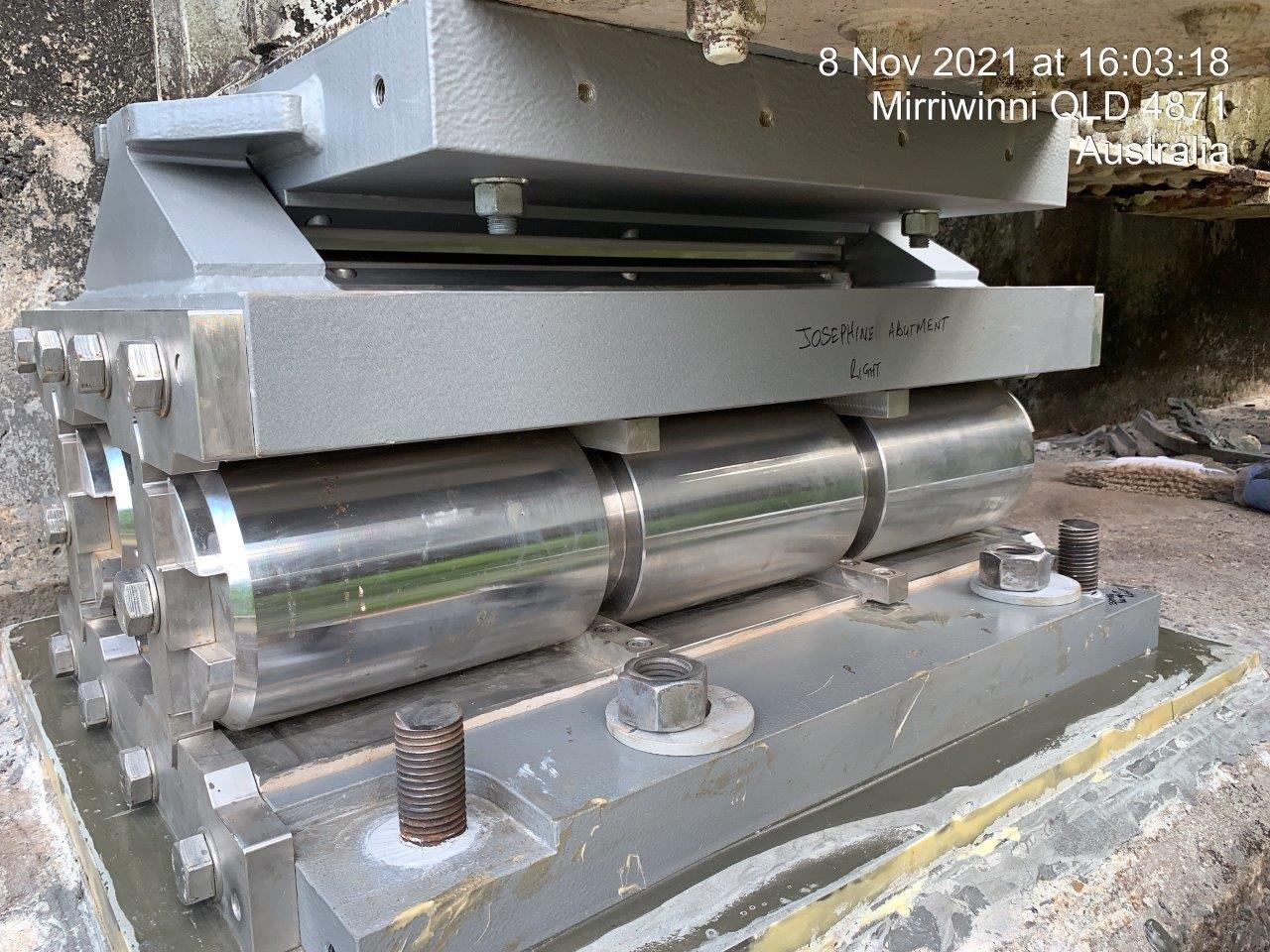 Civil engineering equipment